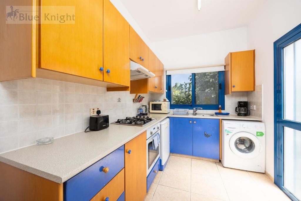 Property photo 3 of 22