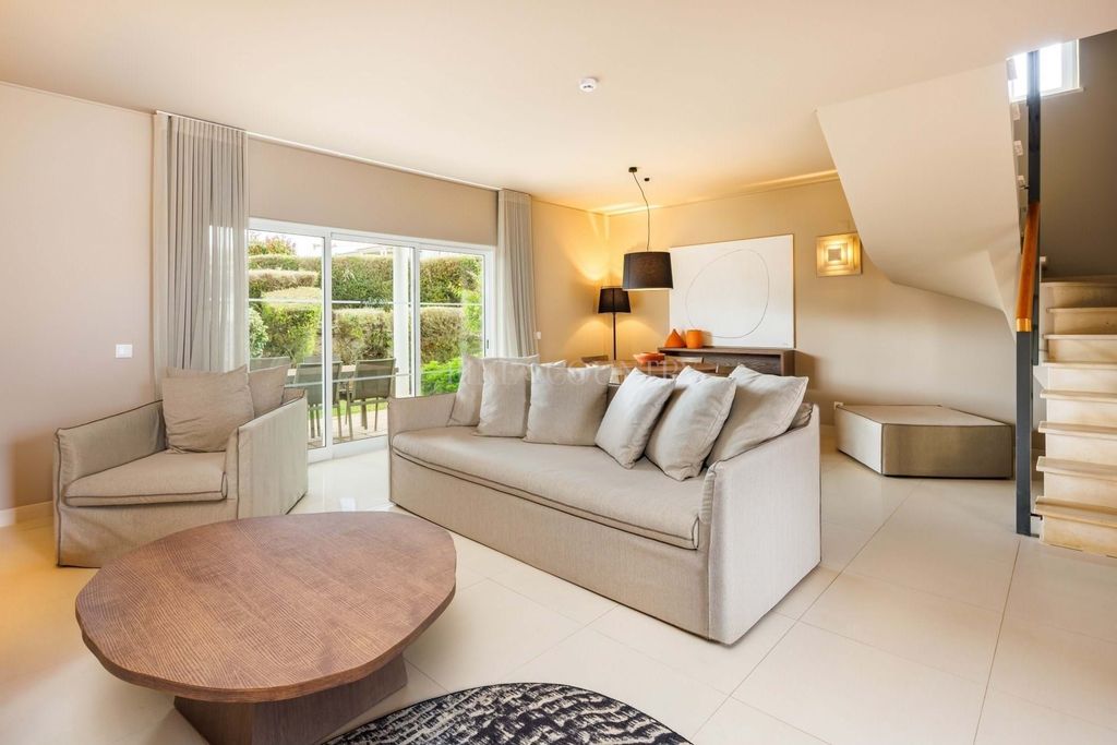 Property photo 2 of 30