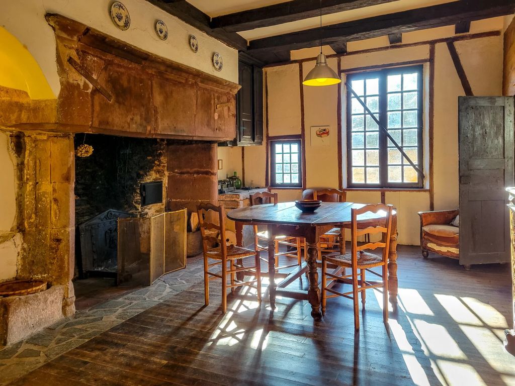 Property photo 3 of 15