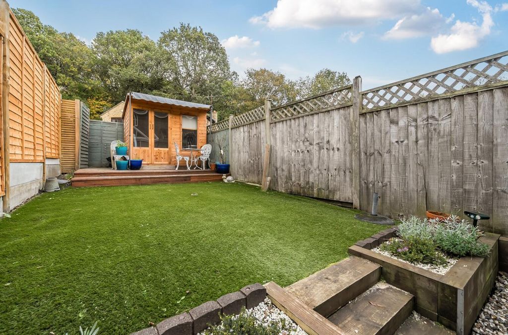 Property photo 3 of 19 1373224-3-68Fbb032Abcff.Jpg