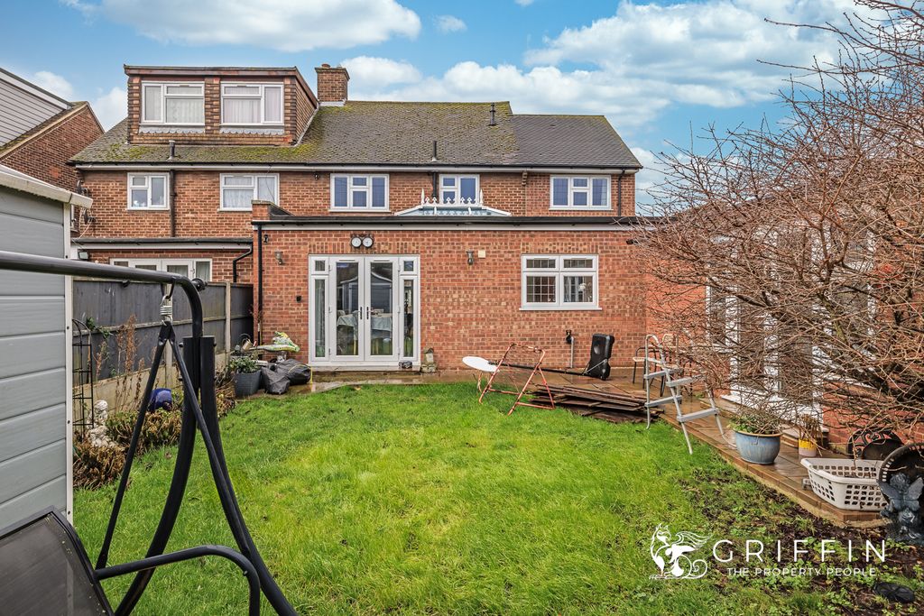 Property photo 3 of 24 Rear Garden