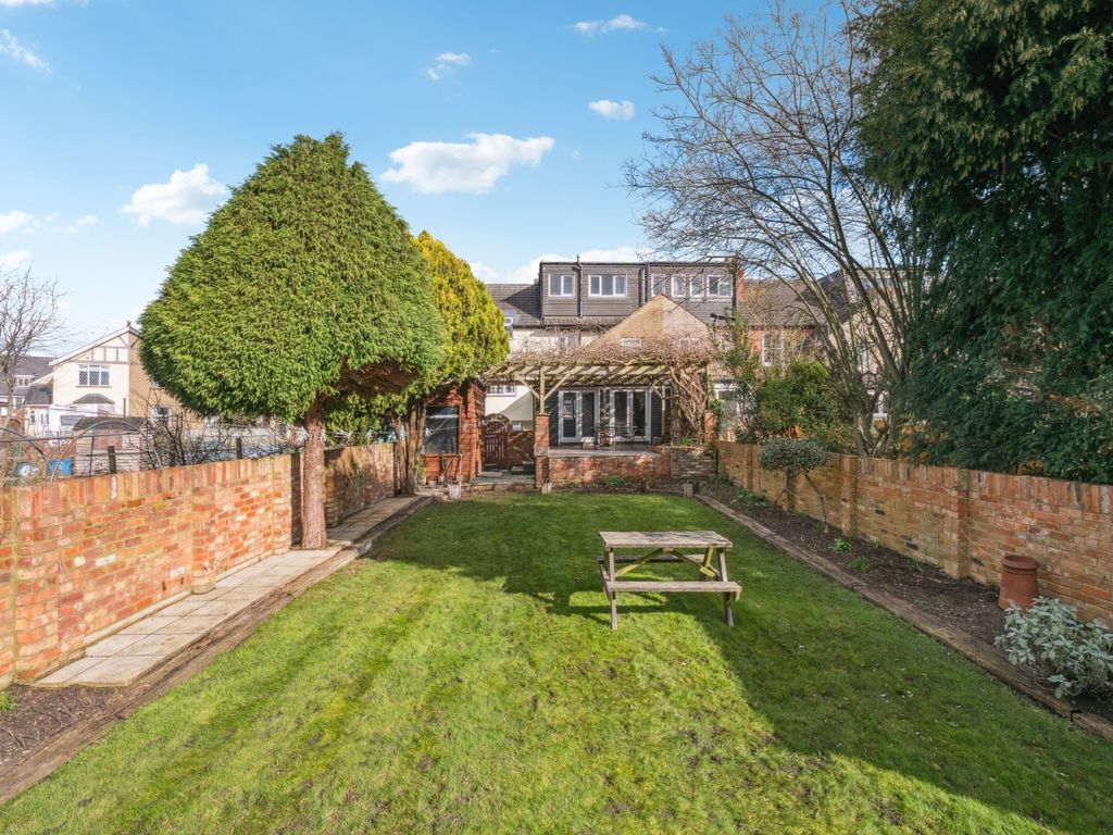 Property photo 2 of 22 4904751