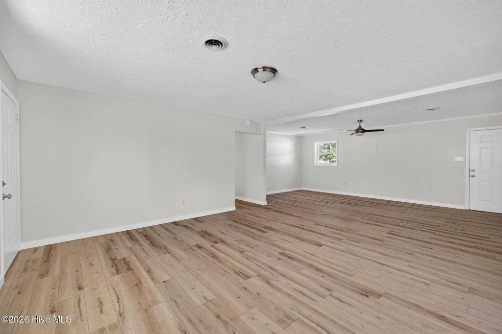 Property photo 3 of 29 <Alttext/>