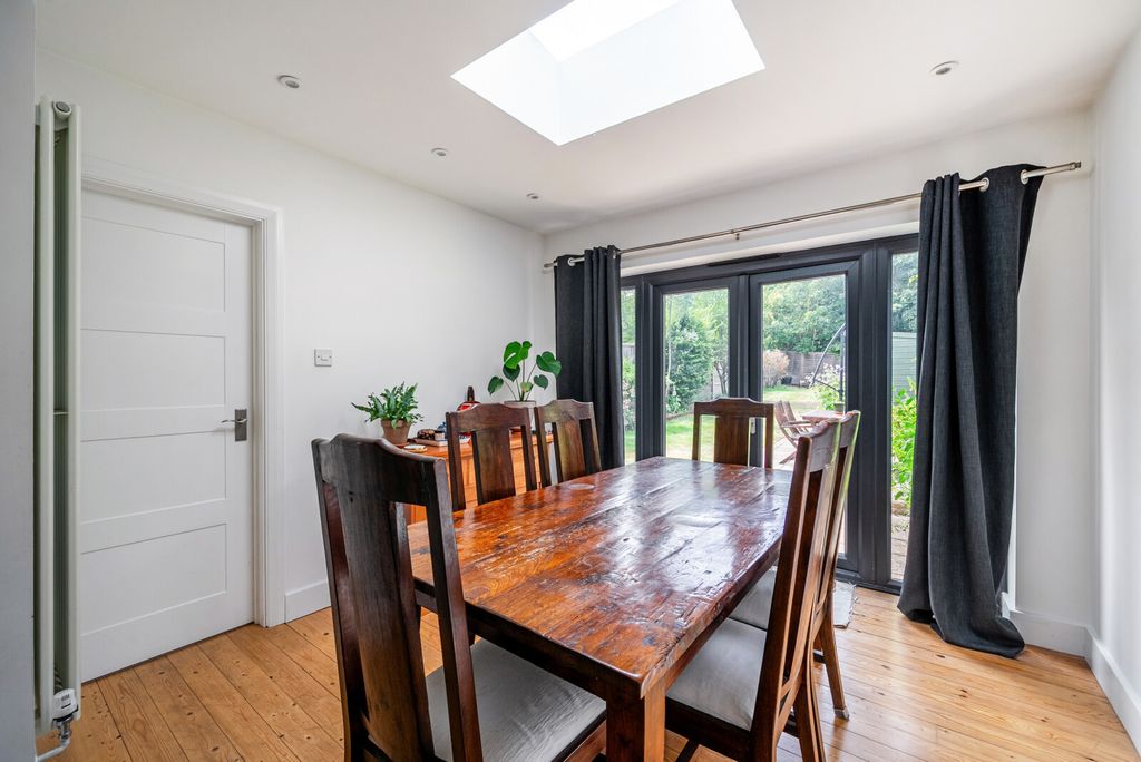 Property photo 3 of 17 13-6A635F029Da3A-...