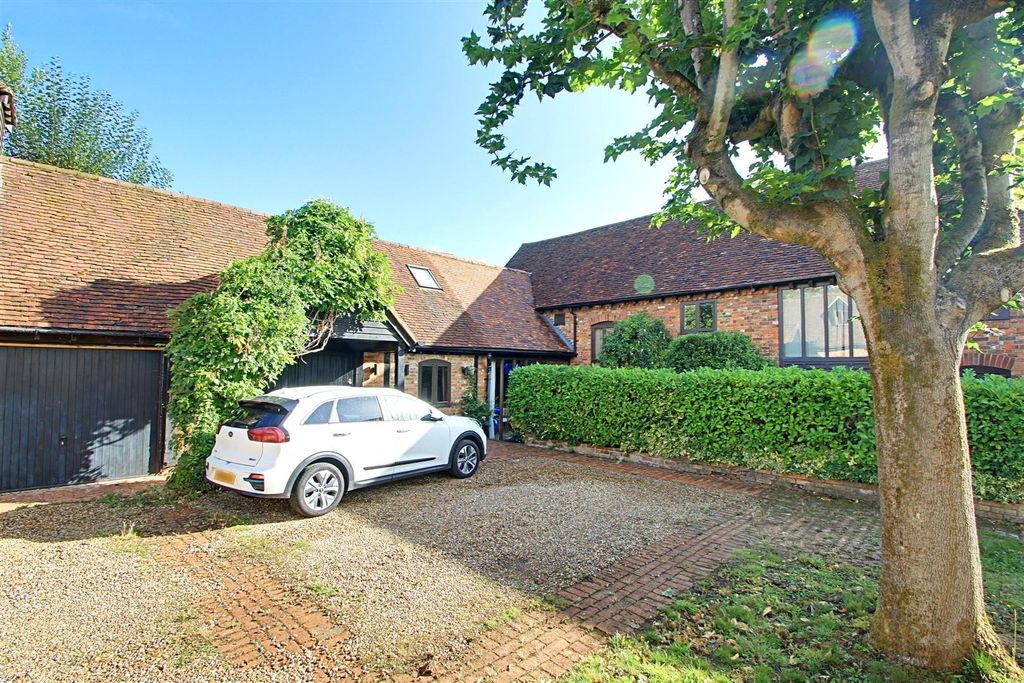 Property photo 1 of 23 Front.Jpg