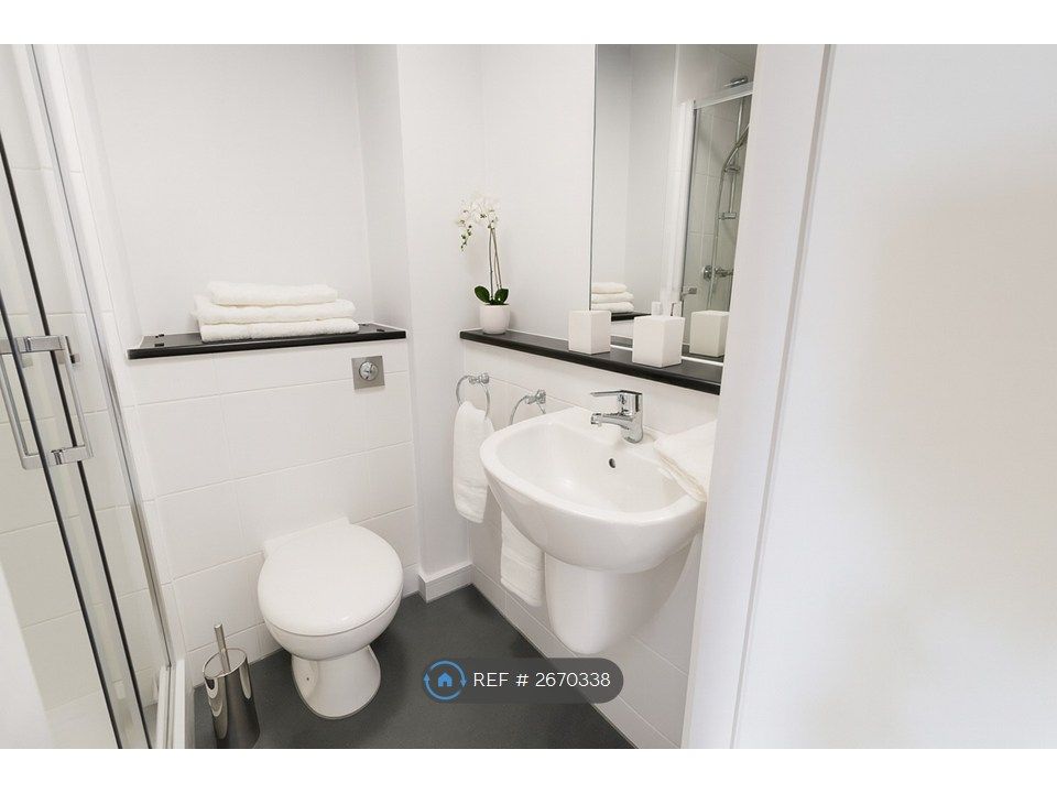 Property photo 2 of 3