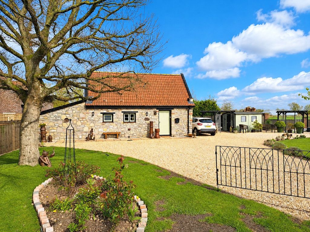 Property photo 1 of 14 Picture No. 60