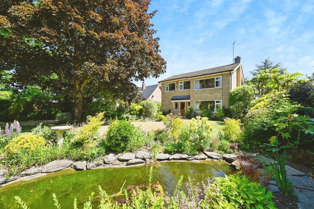 Property photo 1 of 25