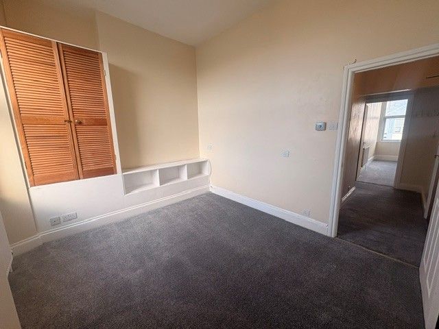 Property photo 2 of 9 Image