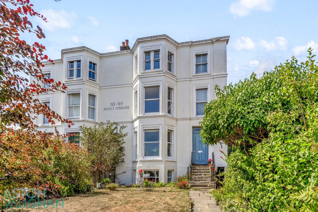 Property photo 1 of 65 5328110