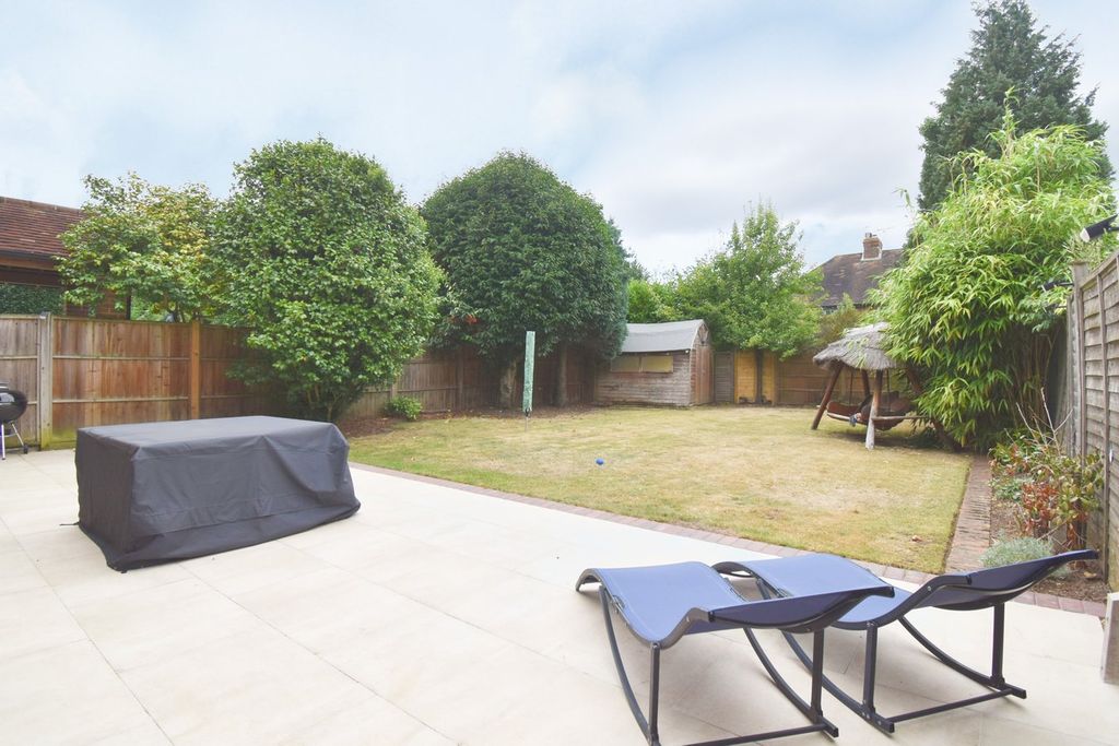 Property photo 3 of 16
