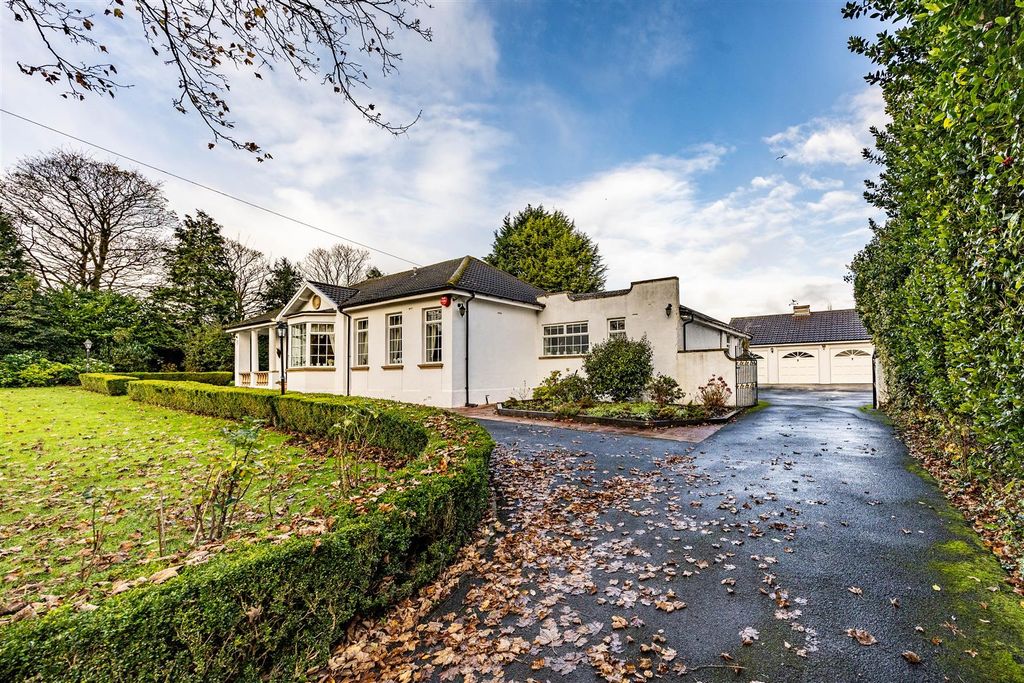 Additional image 48 of 4 bed property for saleWoodside Road, Huddersfield HD4