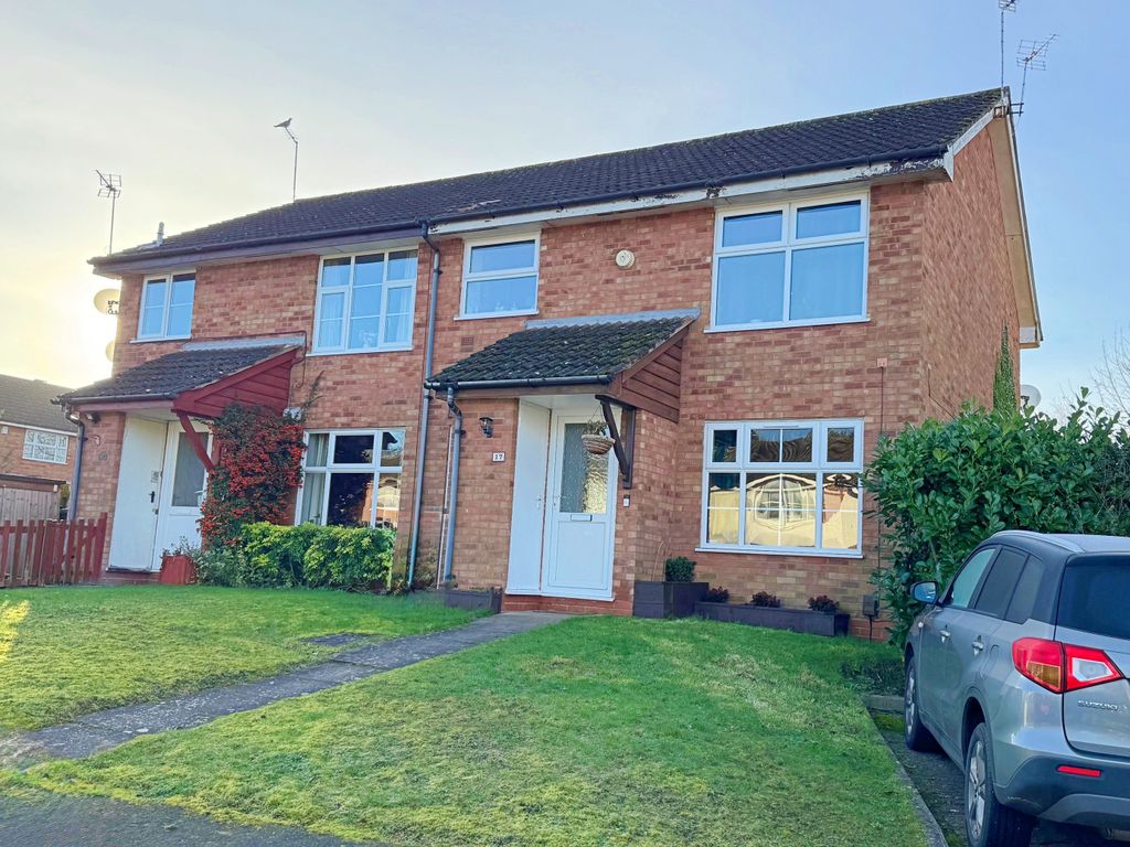 Property photo 1 of 10 Front