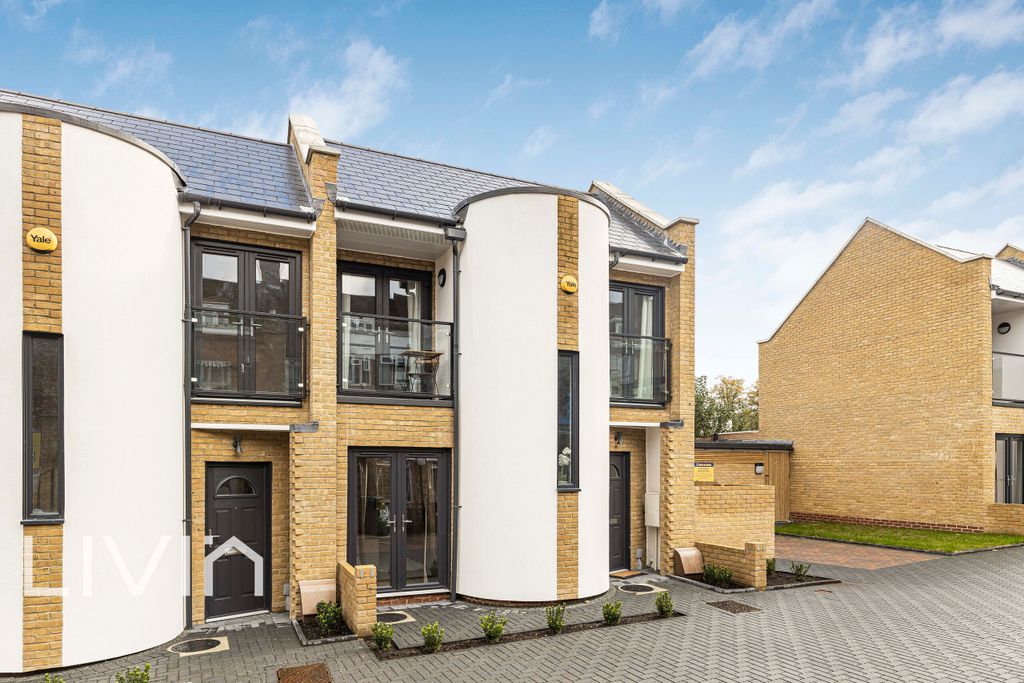 Property photo 1 of 30 025A5700