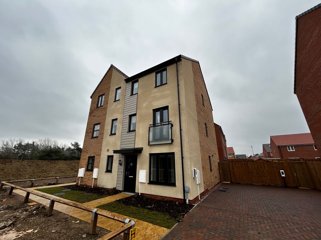 Property photo 1 of 14 Image