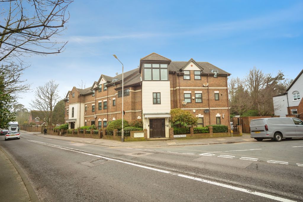 Property photo 1 of 13 Front View