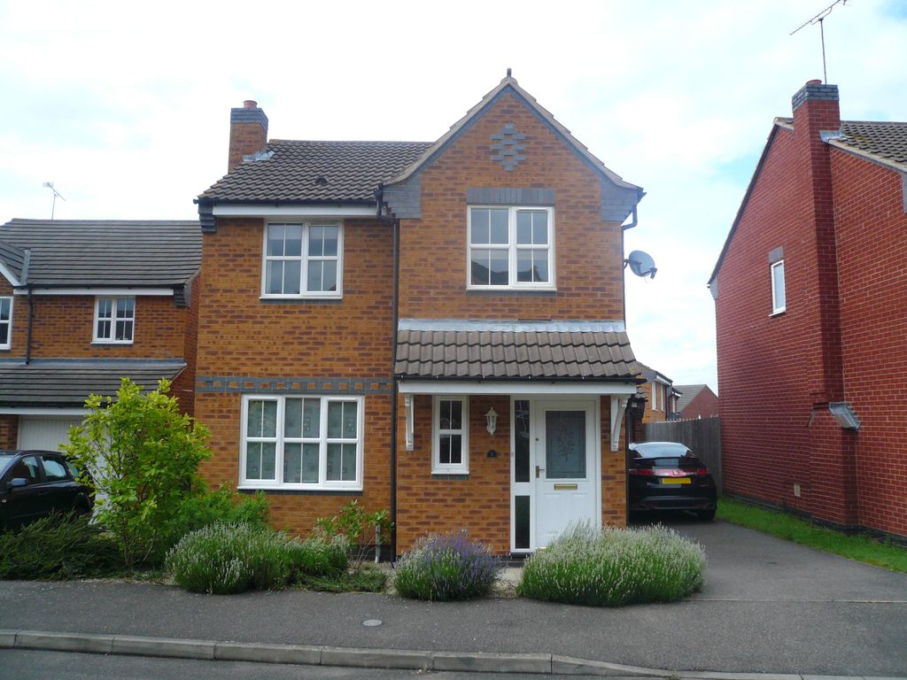 Property photo 1 of 7 Front