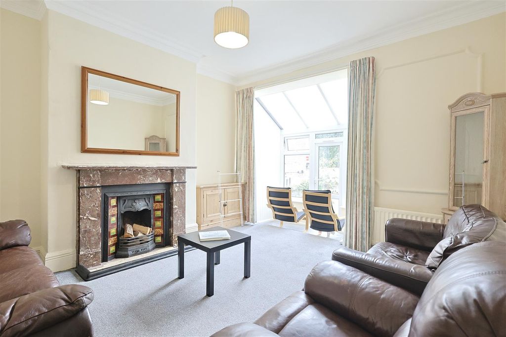 Property photo 1 of 19 B62F1D48-912A-4C71-Bfdf-C3Fad662F11C_1_201_A.Jpeg