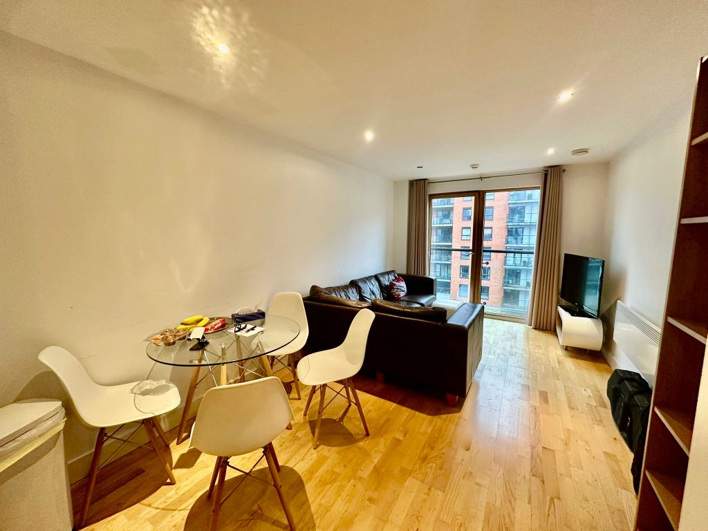 Property photo 3 of 9 Bedroom 1