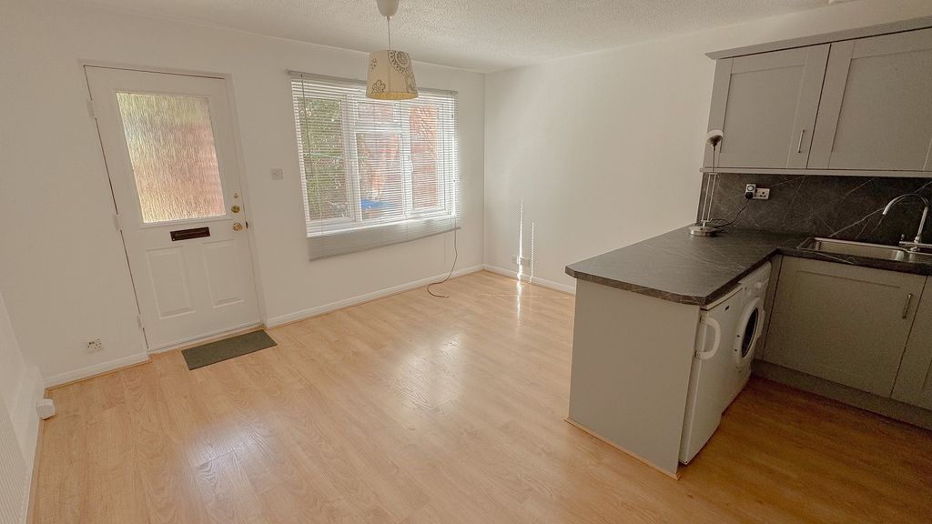 Property photo 2 of 19 Not Specified
