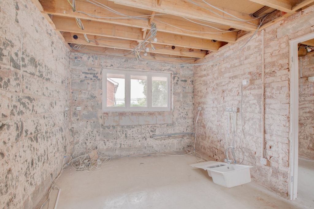 Property photo 3 of 13 Picture No. 09