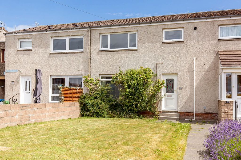 Property photo 1 of 30
