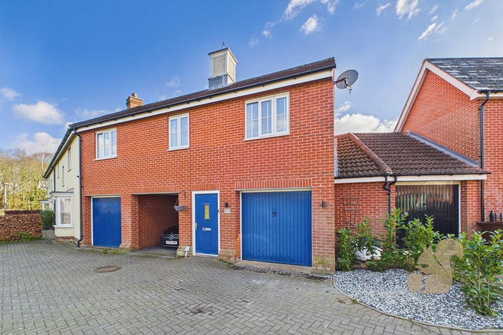 Property photo 1 of 14 Cam01659G0-Pr0729-Still017.Jpg