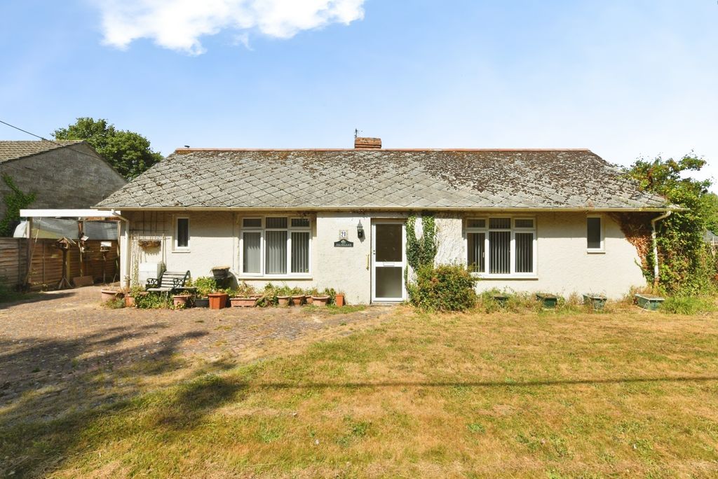 Property photo 1 of 13 Front View