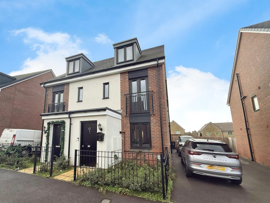 Property photo 1 of 21