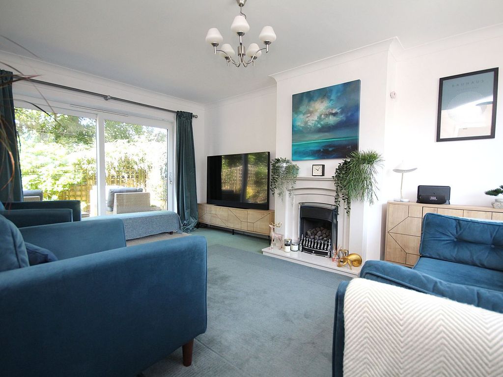 Property photo 3 of 31