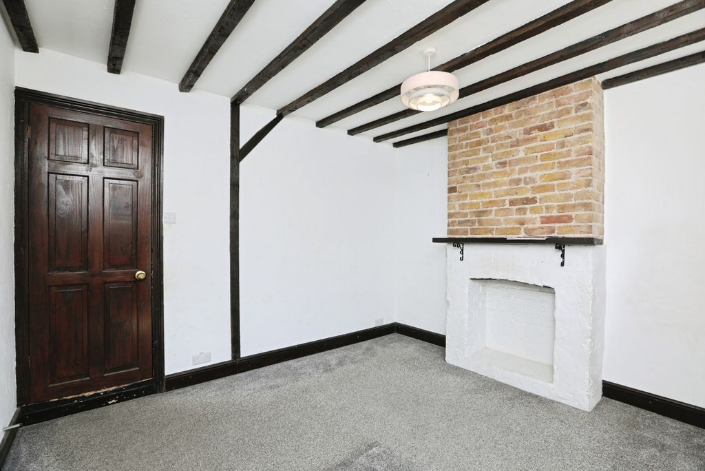 Property photo 2 of 24 Pbox-Img.Jpg