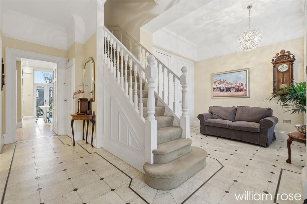 Property photo 2 of 34 Img_0044.Jpg