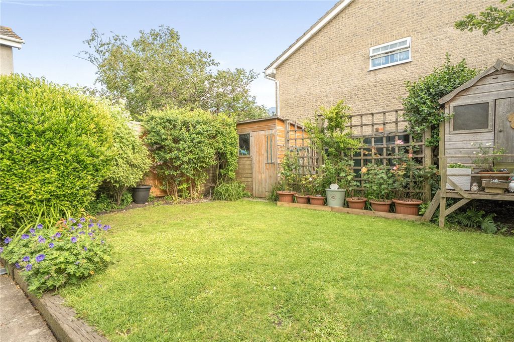 Property photo 2 of 20 Picture No. 05