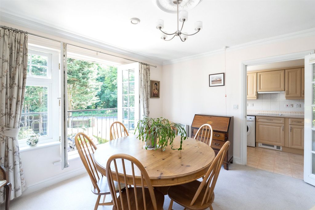 Property photo 3 of 12 Dining Area