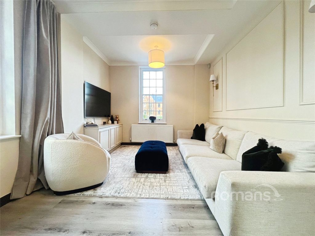 Property photo 3 of 28 Picture No. 21