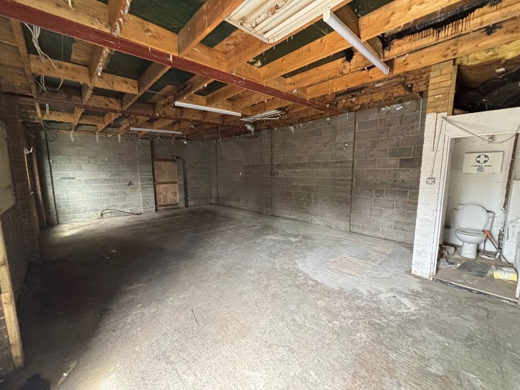 Property photo 2 of 2