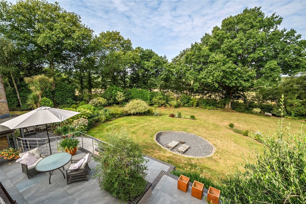 Property photo 3 of 38 Picture No. 08