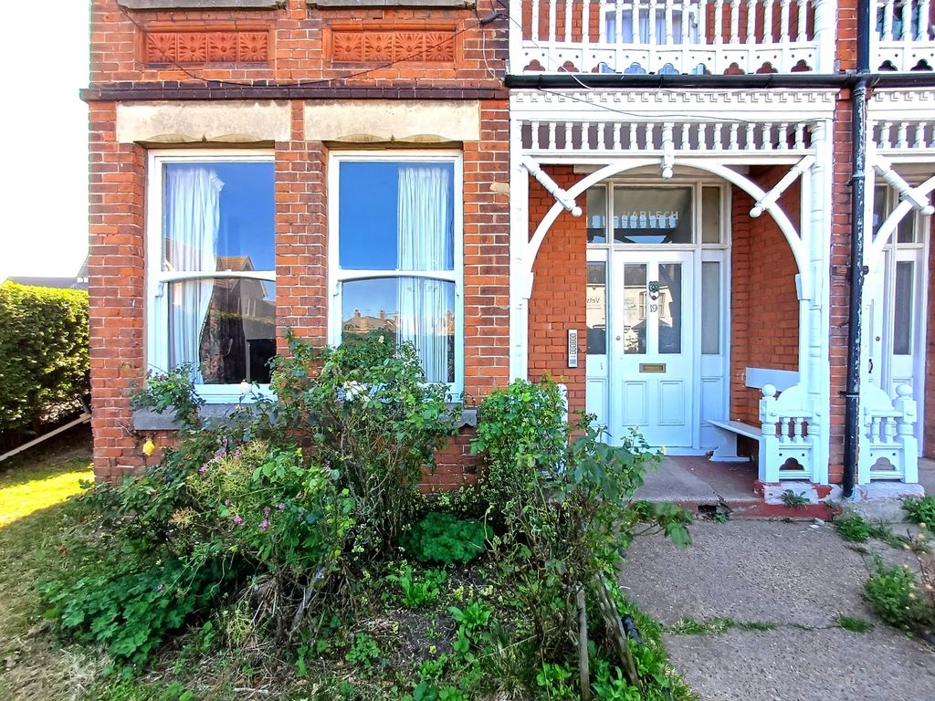 Property photo 1 of 18 Picture No. 10