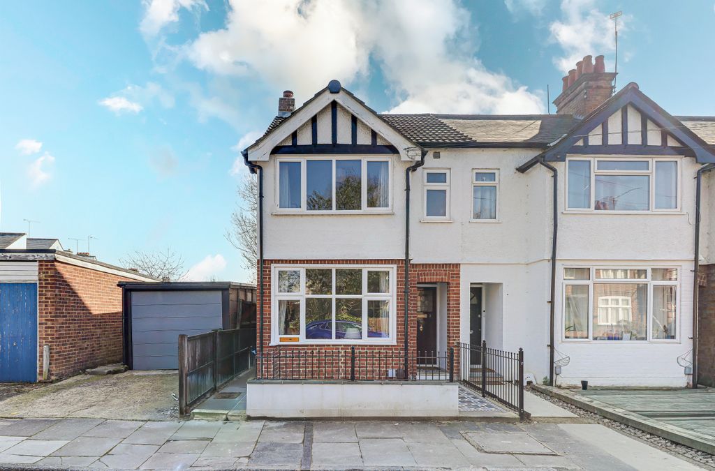 Property photo 1 of 22 Img4302Img4304