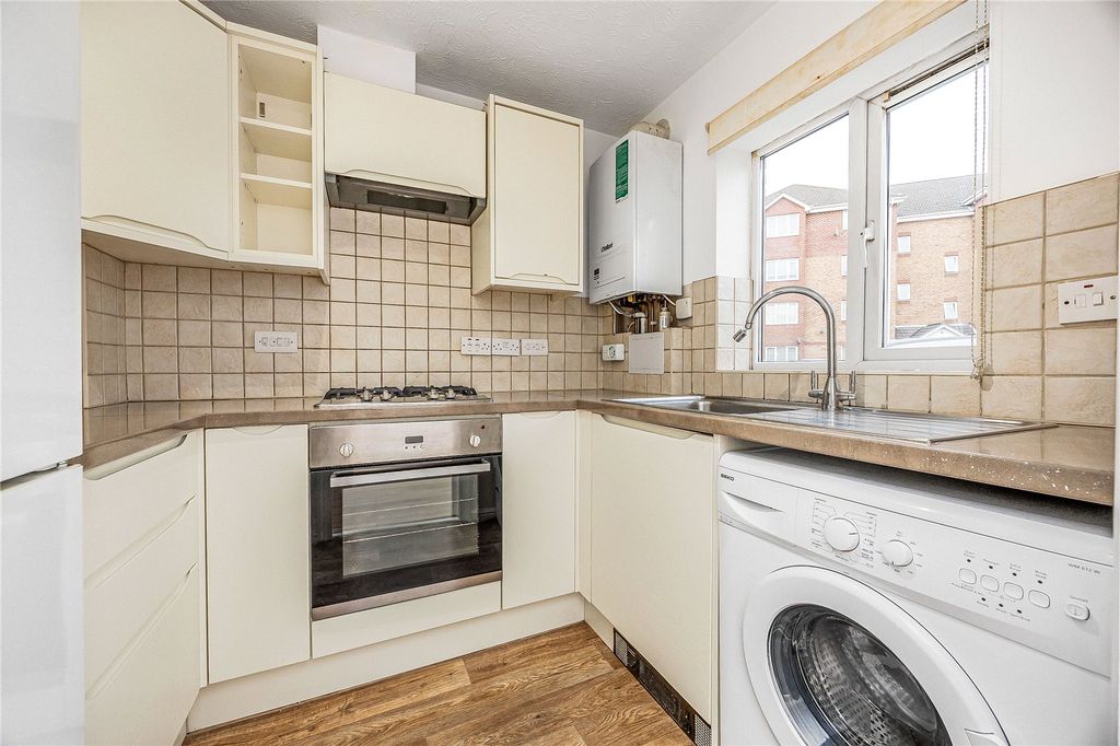 Property photo 2 of 8 Picture No. 04