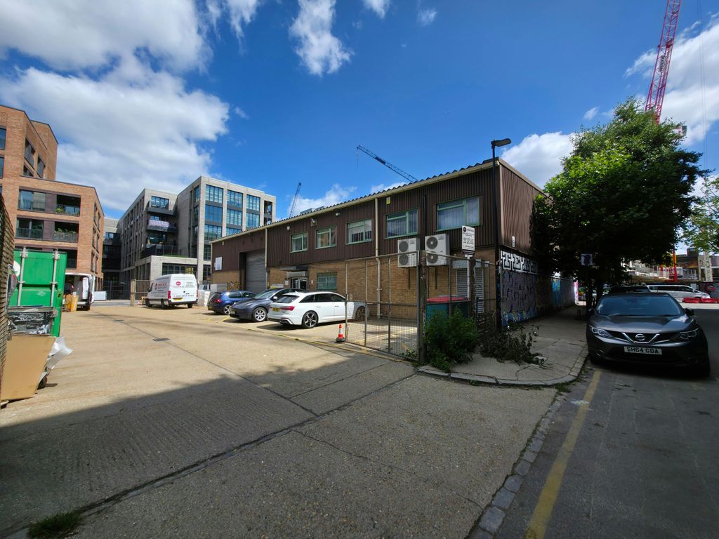 Property photo 3 of 7 Img_0085.Jpeg