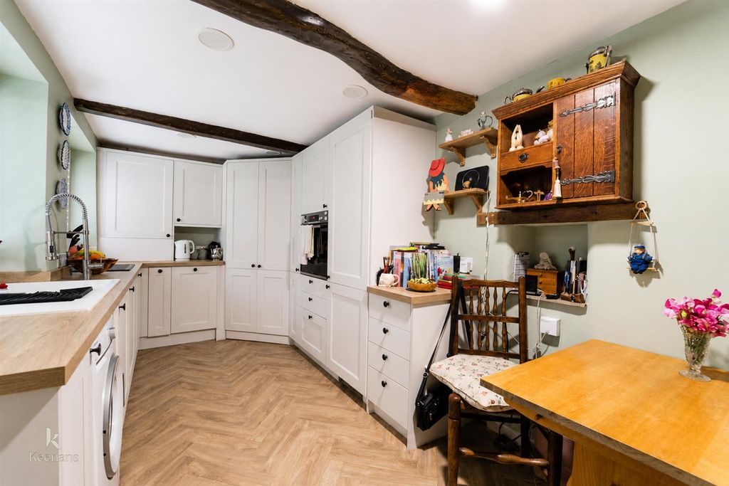 Property photo 3 of 29 T-18.Jpg