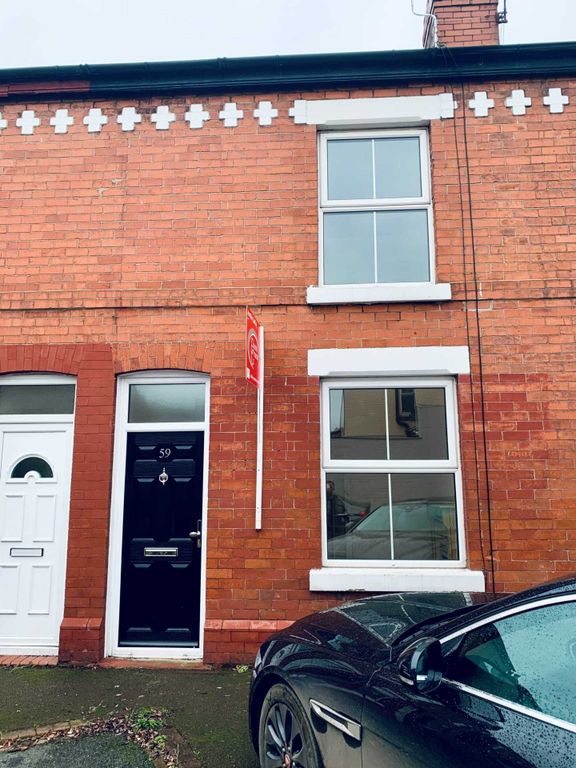 Property photo 2 of 8