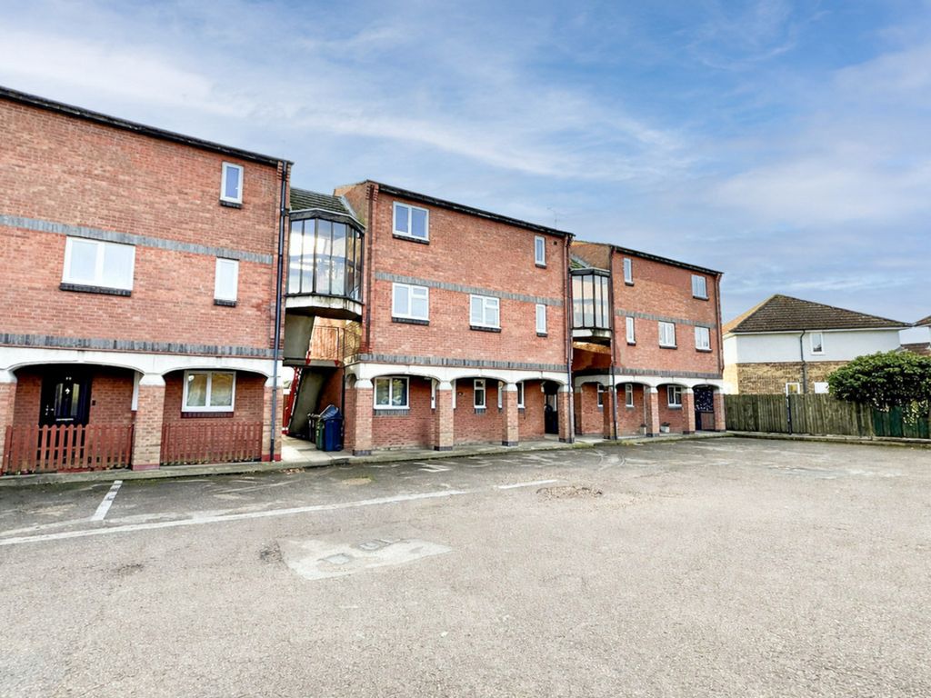 Property photo 1 of 7