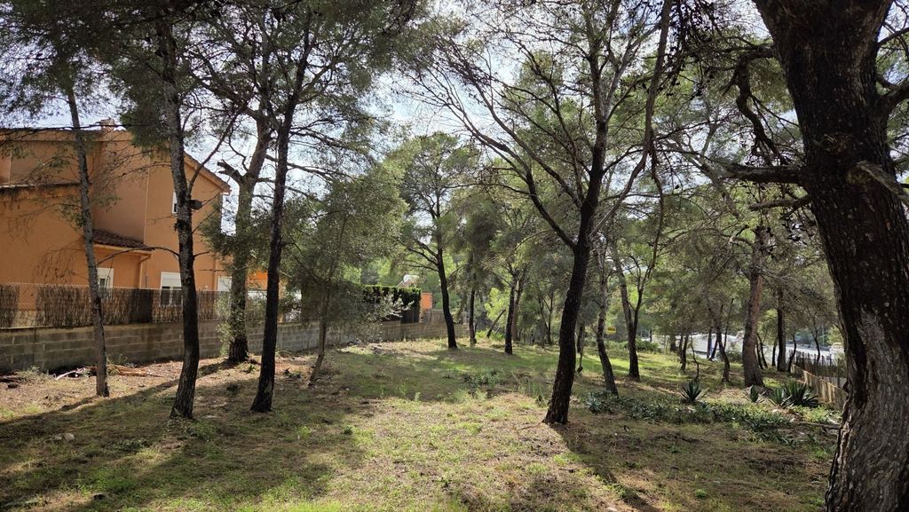 Property photo 2 of 6