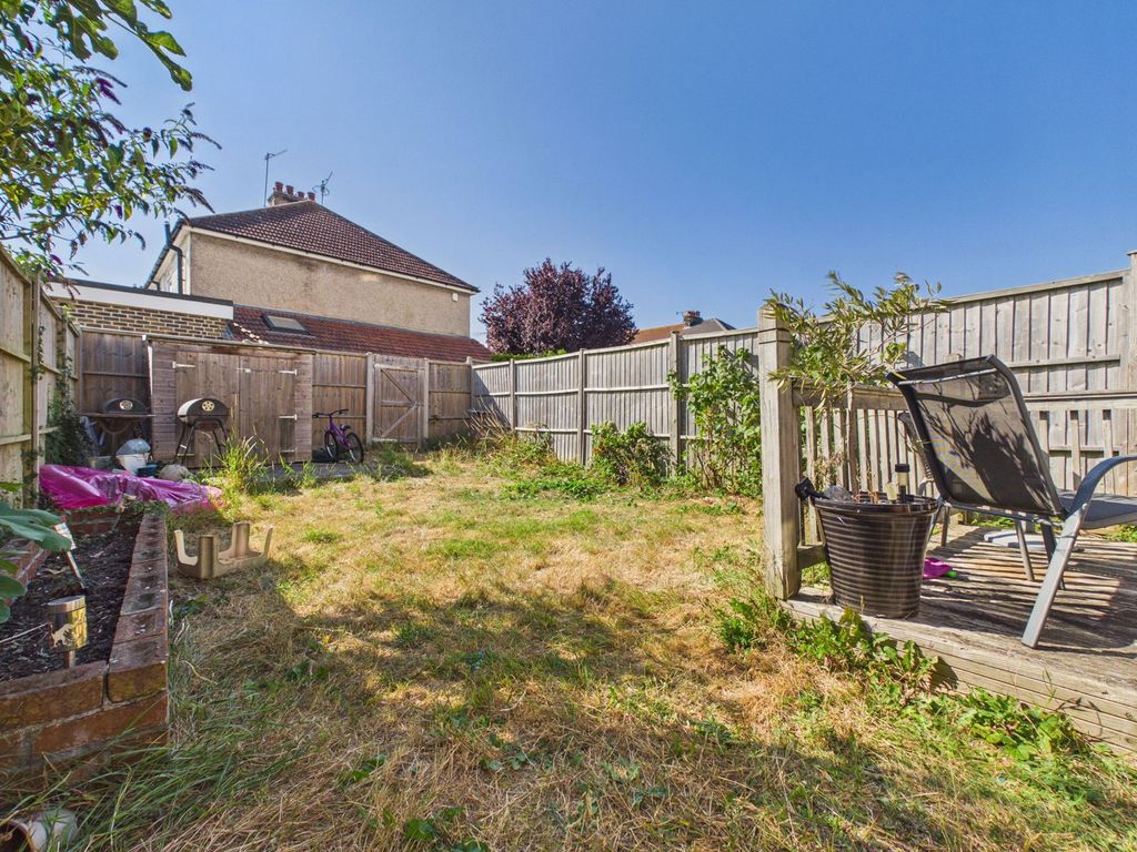 Property photo 3 of 16