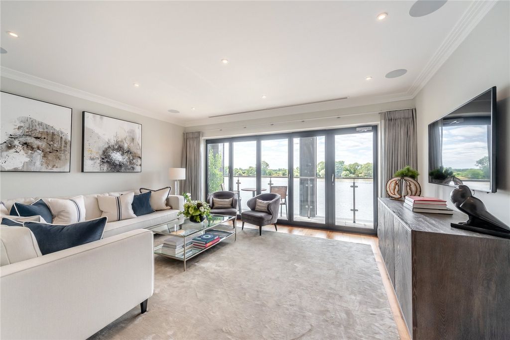 Property photo 3 of 12 Picture No. 07