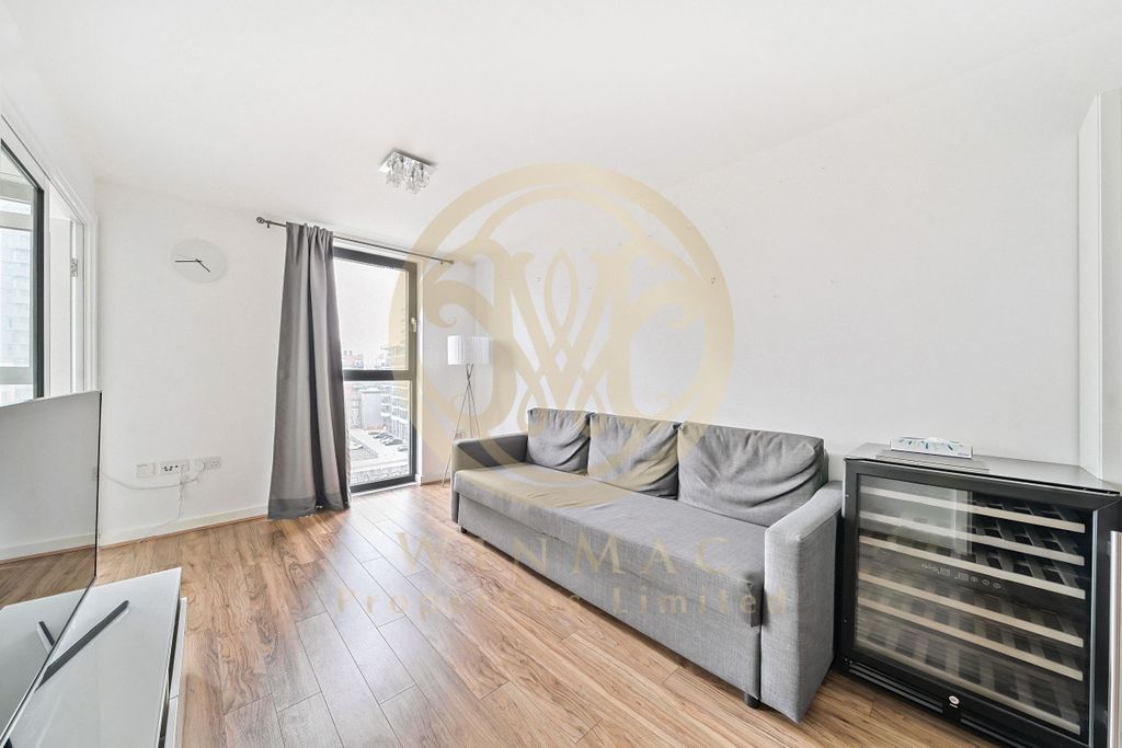 Property photo 2 of 19