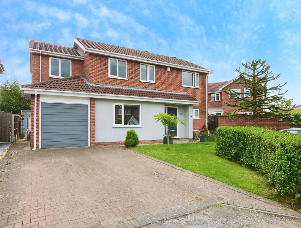 Property photo 1 of 17