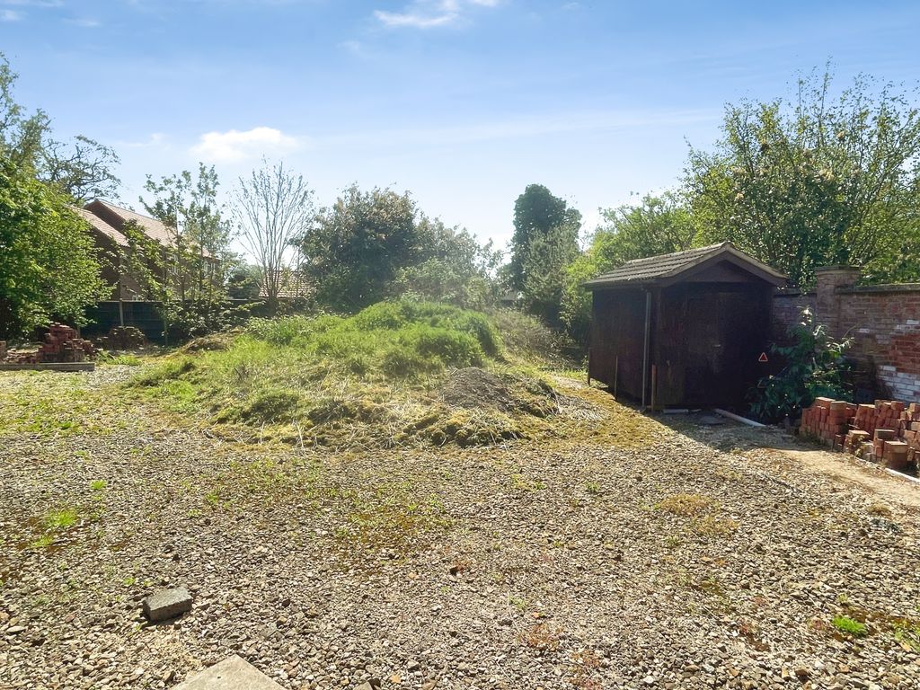 Property photo 3 of 9 Img_1560